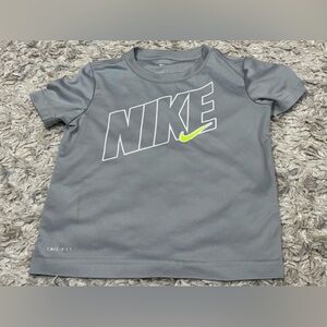 Nike Drifit Boys Size 4T Kids Gray T-Shirt